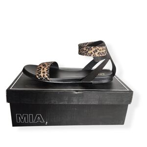 New In Box MIA Lydya Leopard Print Black Strappy Sandals Women's Size 10